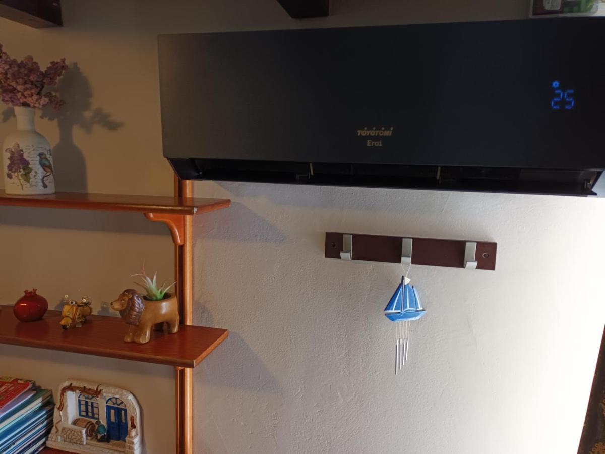 Top Floor Studio Near Metro&View&200Mbps Atenas Exterior foto