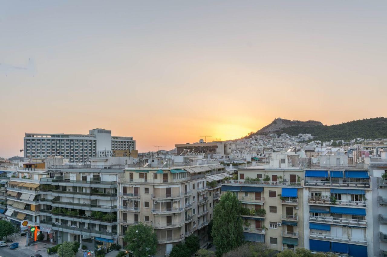 Top Floor Studio Near Metro&View&200Mbps Atenas Exterior foto